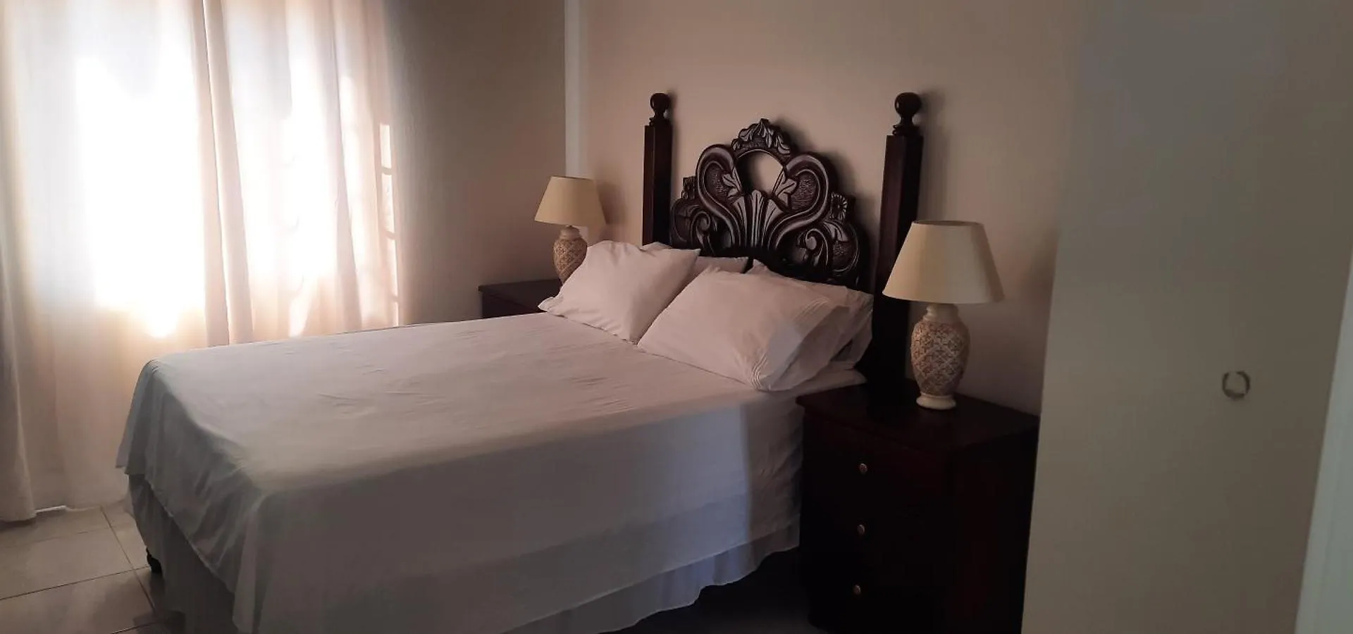 Ocean View With Free Beach Access, Pool And Water Park Discovery Bay Apartment
