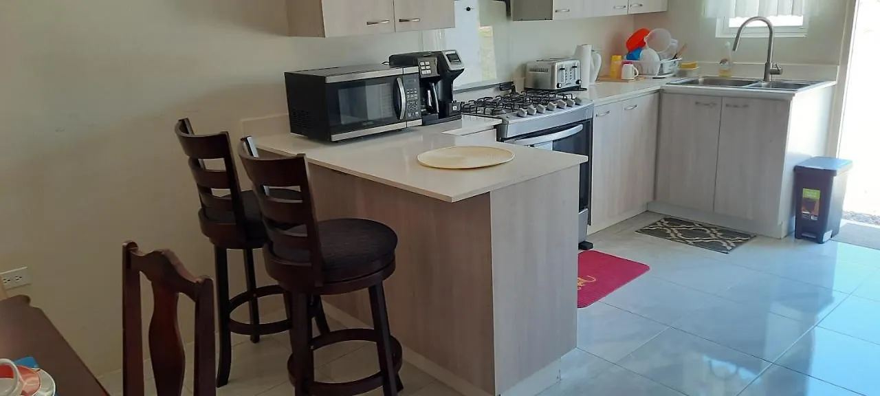 Ocean View With Free Beach Access, Pool And Water Park Discovery Bay Jamaica